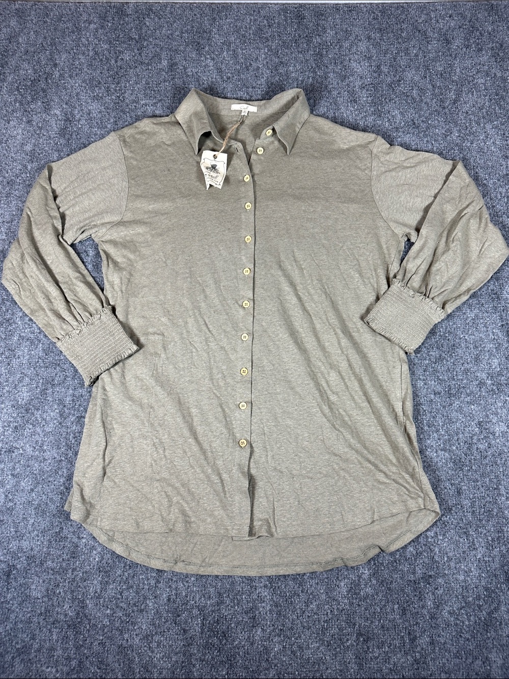 Easel Olive Green Linen Blend Oversized Blouse Women’s Size Small NWT